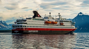 MS Nordnorge exterior view