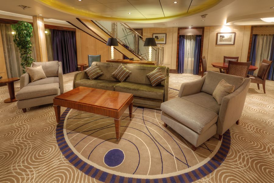 Queen Mary 2-stateroom-Grand Duplex Apartments
