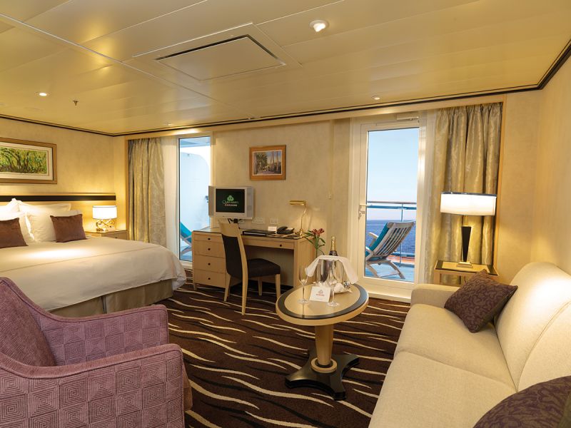 Queen Mary 2-stateroom-Suites 