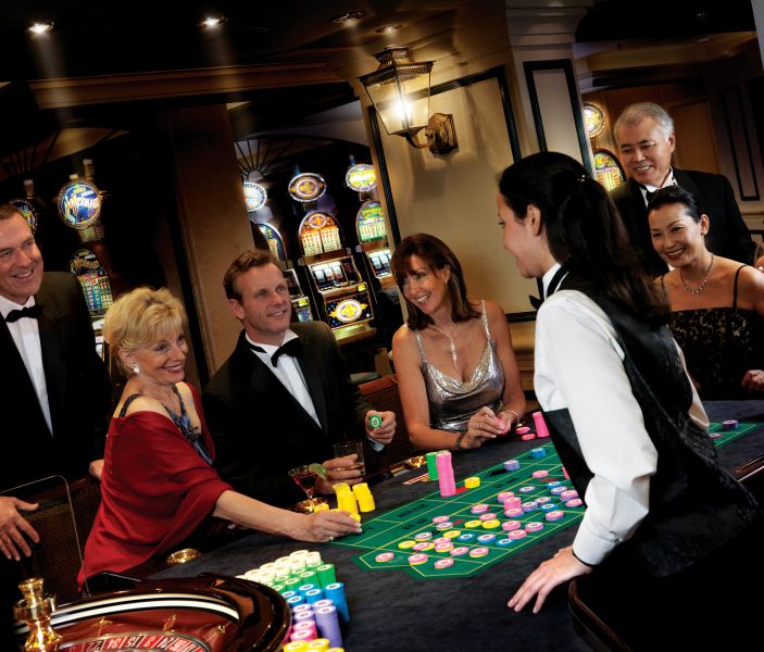 Queen Victoria-entertainment-Empire Casino