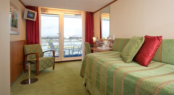 Boudicca-stateroom-