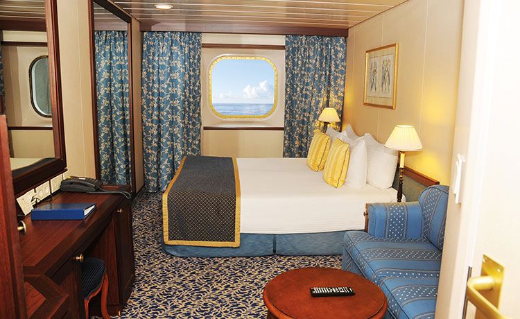 Pacific Princess-stateroom-Oceanview