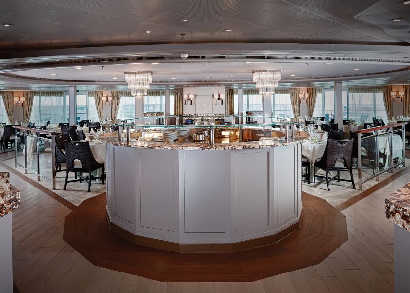 Seven Seas Navigator-dining-