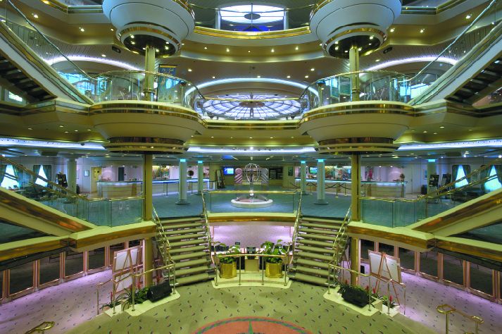 Majesty of the Seas-entertainment-