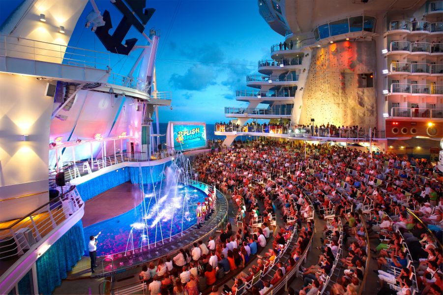 Oasis of the Seas-entertainment-