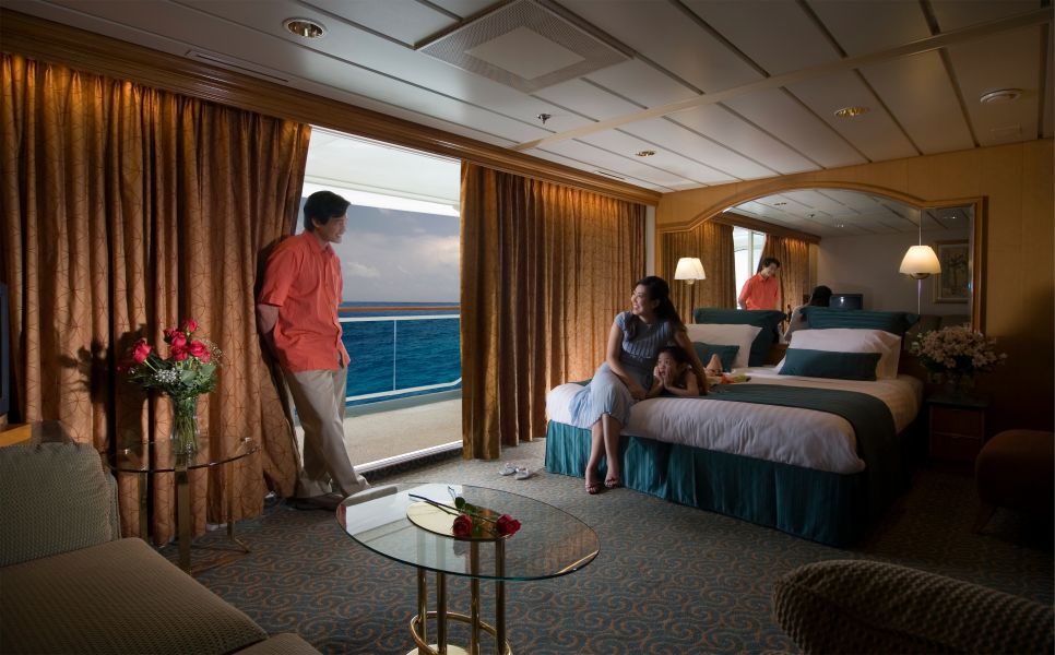 Rhapsody of the Seas-stateroom-Suites & Deluxe Suites