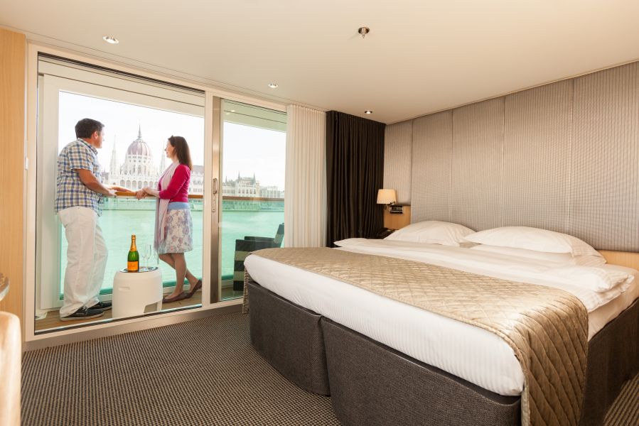 Scenic Crystal-stateroom-