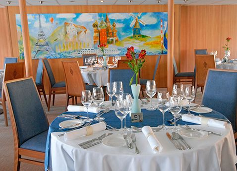 Viking Ingvar-dining-The Restaurant